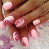 Интересные идеи розового оттенка в маникюре