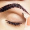 Как красить брови и ресницы в домашних условиях?