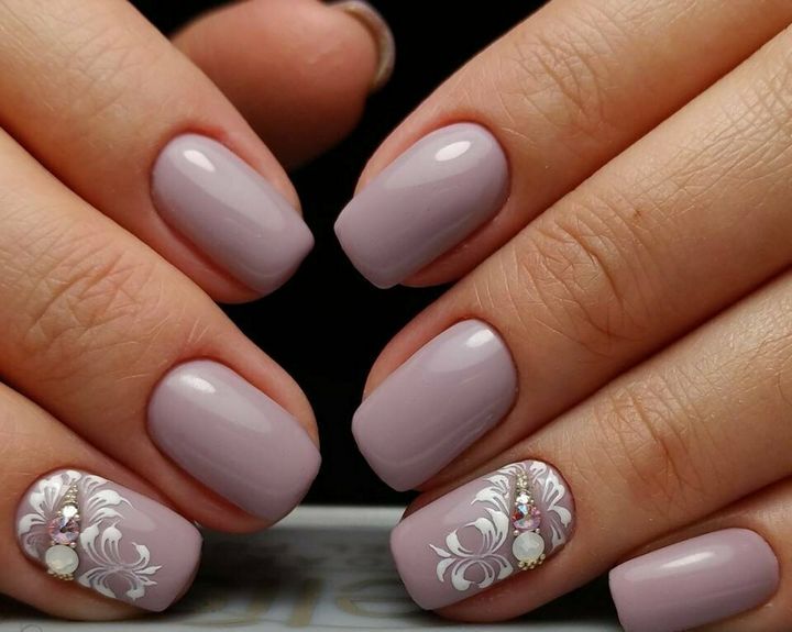 Маникюр на каждый день 19